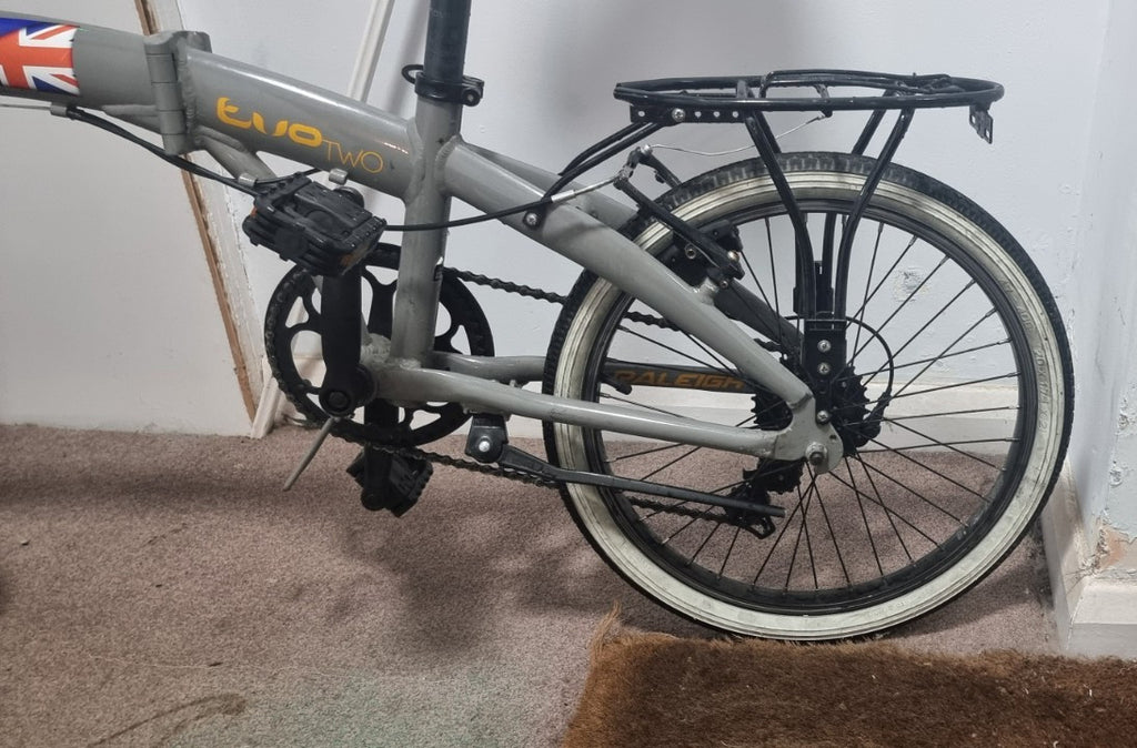 Raleigh Evo 20in Folding Bike Grey/Black Small Flat Bar Rear Rack