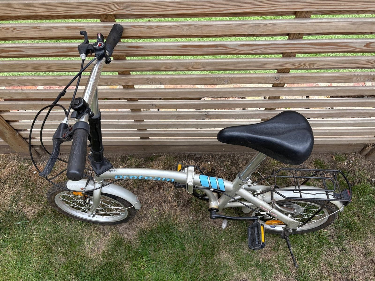 Proteam Folding Bike, silver & blue, adjustable seat, good for commuting