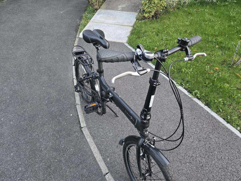 Dahon Vitesse 7 Folding Bike In Satin Black - Superb