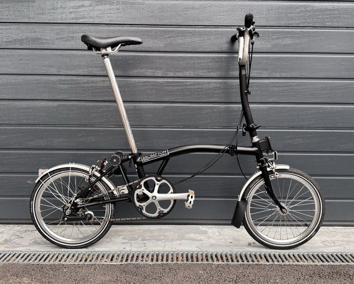 Brompton M3L 3 speed  Folding Bike Superb Condition Low Mileage