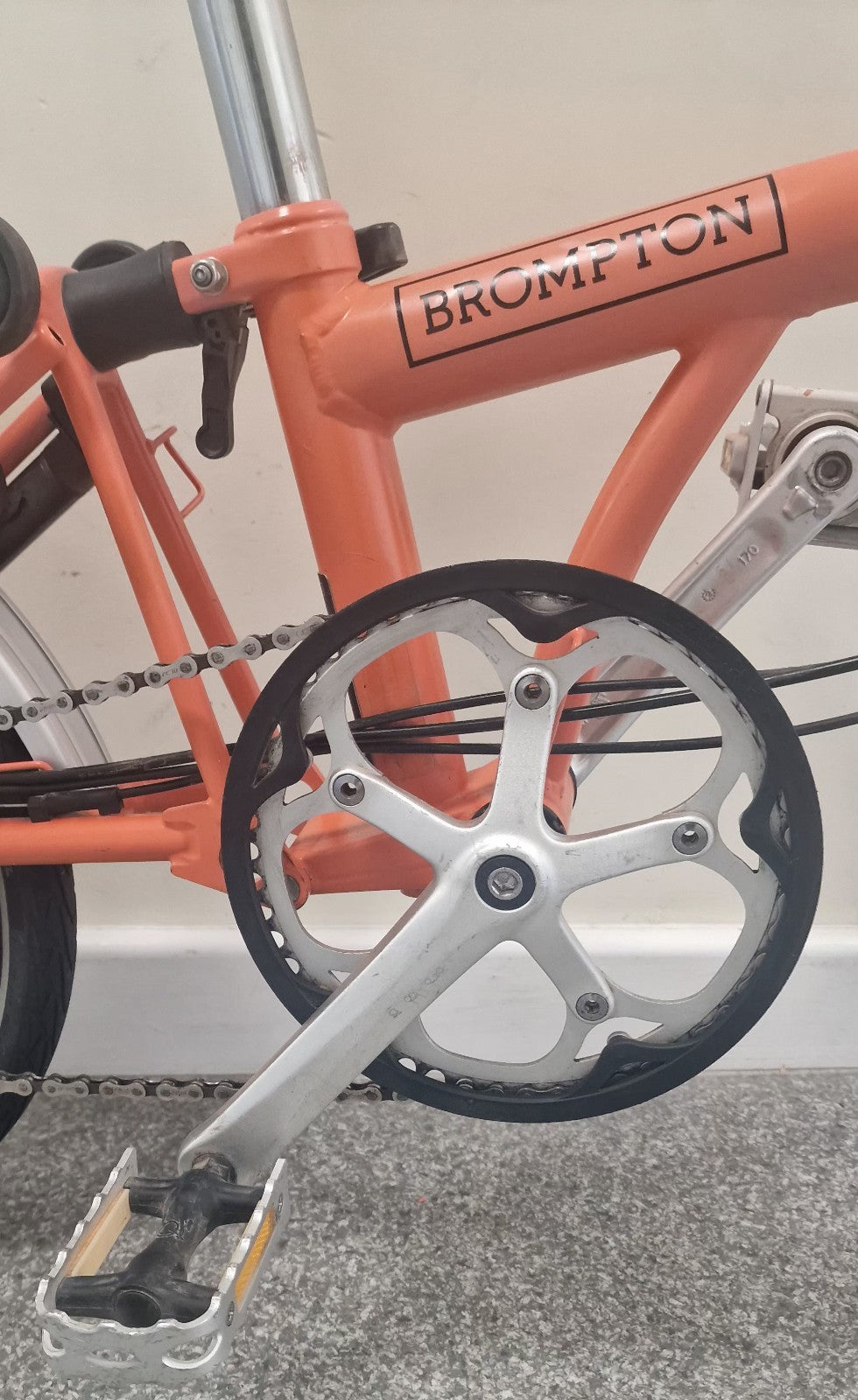 Brompton  C Line 6 Spd FLAME CORAL  Global P&P📦🌎✈️📬