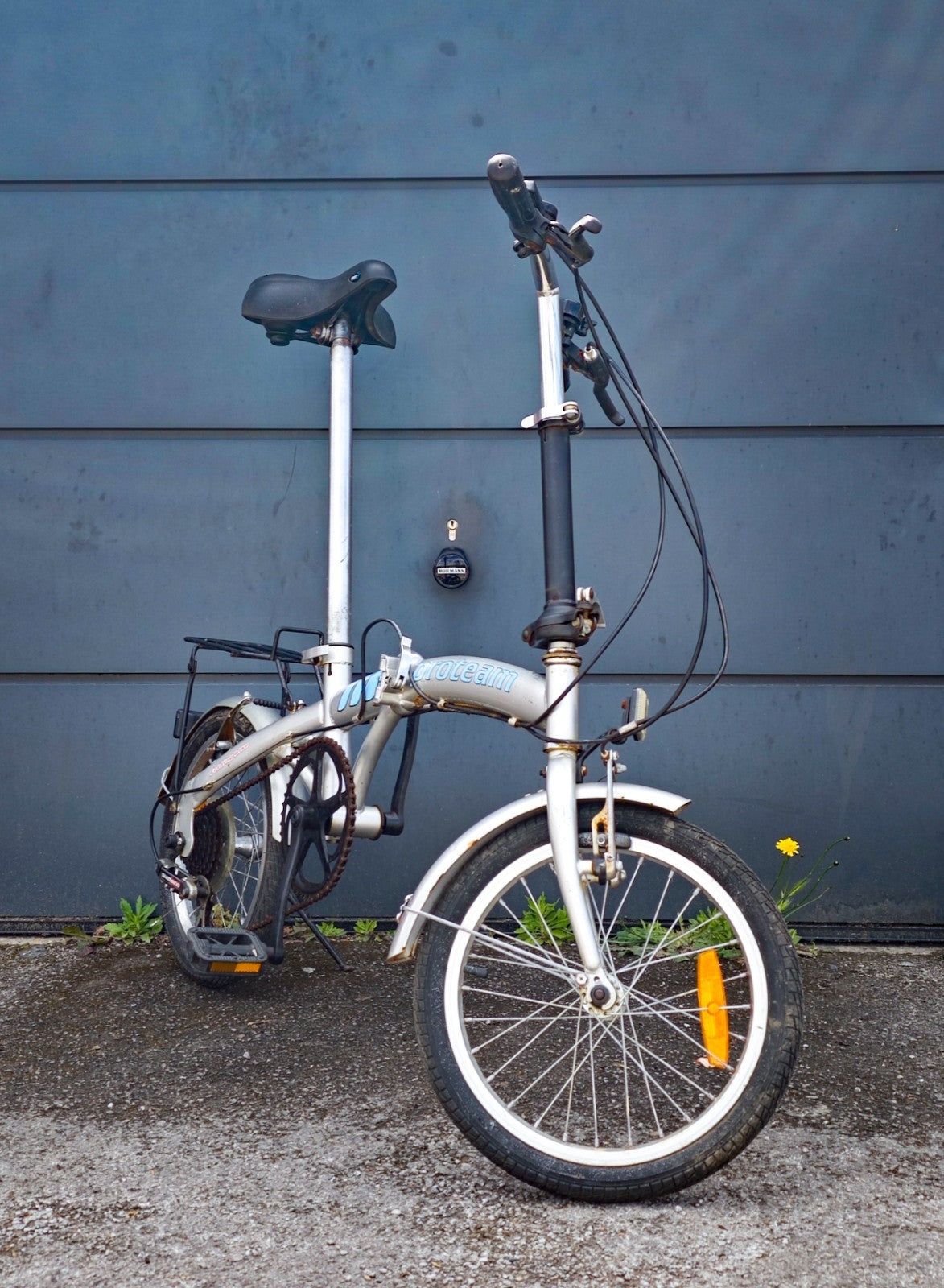 Proteam Folding Bike   6 shimano  gears  16' wheels' bicycle  fold up v-brakes