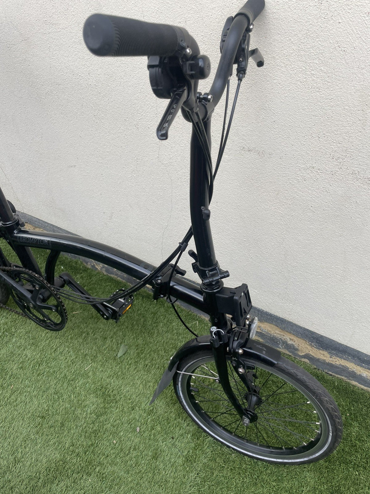 Brompton C Line M6L Black Edition Roller Rack 6‑Speed