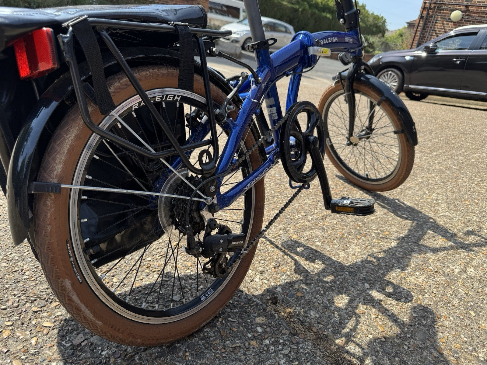 Raleigh Stow-A-Way 20in Folding Bike Blue, Rear Rack, Mudguards, Kickstand