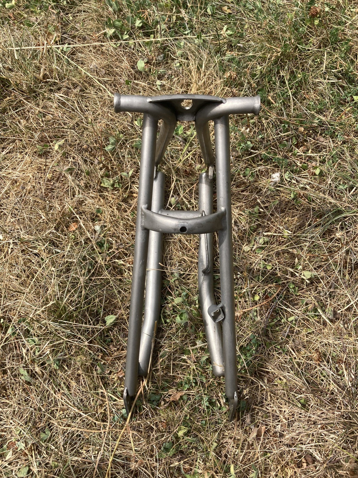Genuine Brompton titanium rear triangle damaged