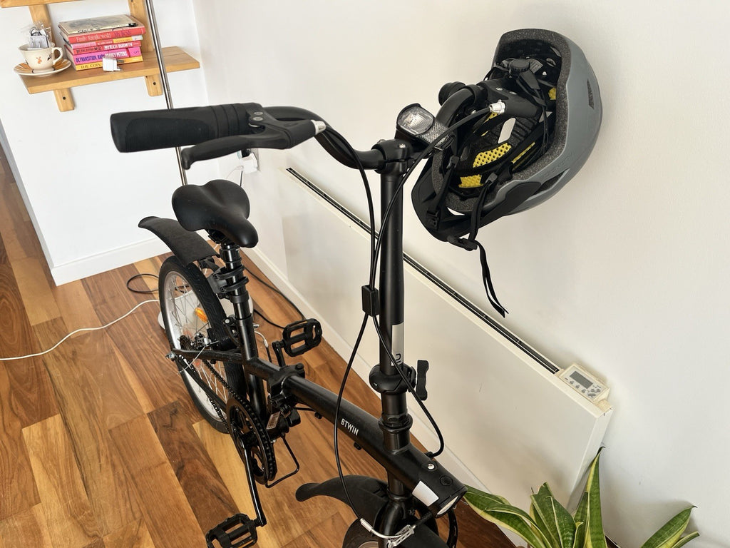 B’TWIN Folding Bike 20in Black S Frame V-Brakes Mudguards Reflectors Stand