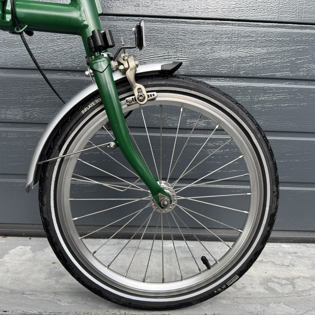 Brompton M3L 3 speed Racing Green   Superb Condition