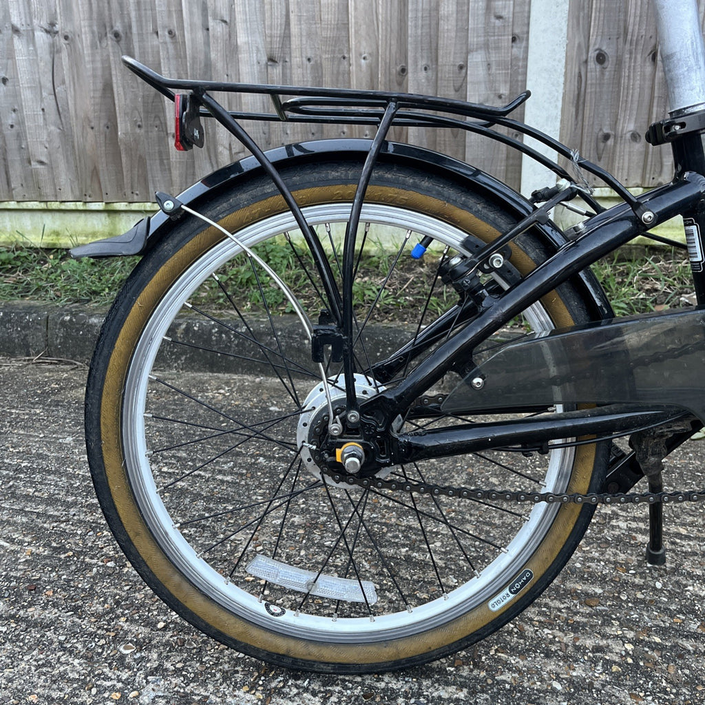 Dahon Vitesse Aluminium Folding Bicycle  7 Speed HUB Gears Bike