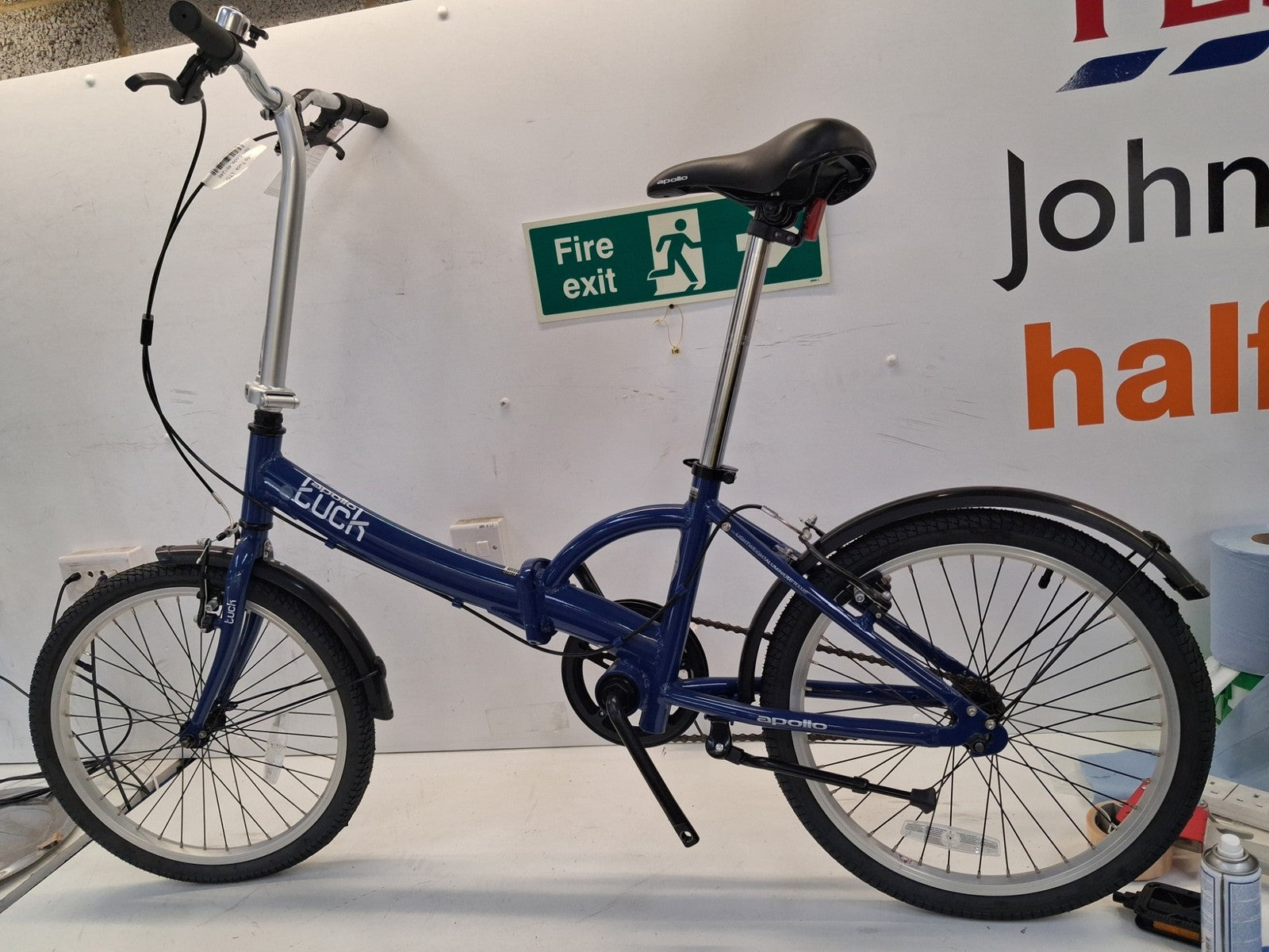 Apollo Tuck Single Speed 20'' Wheel One-Size Lightweight Folding Bike - Blue A