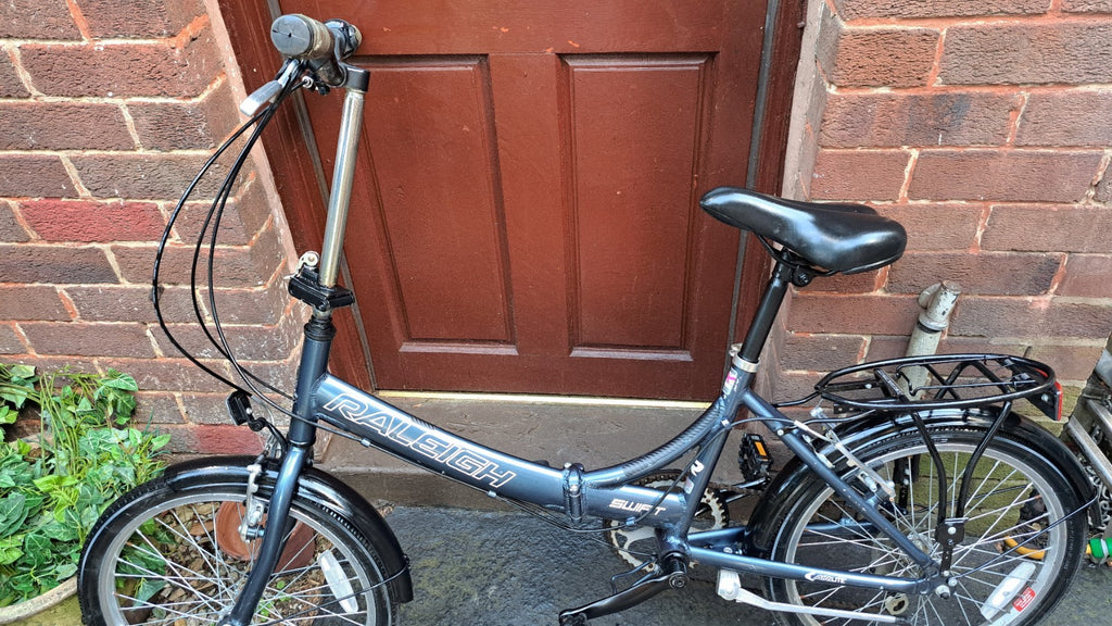 RALEIGH SWIFT FOLD UP BIKE