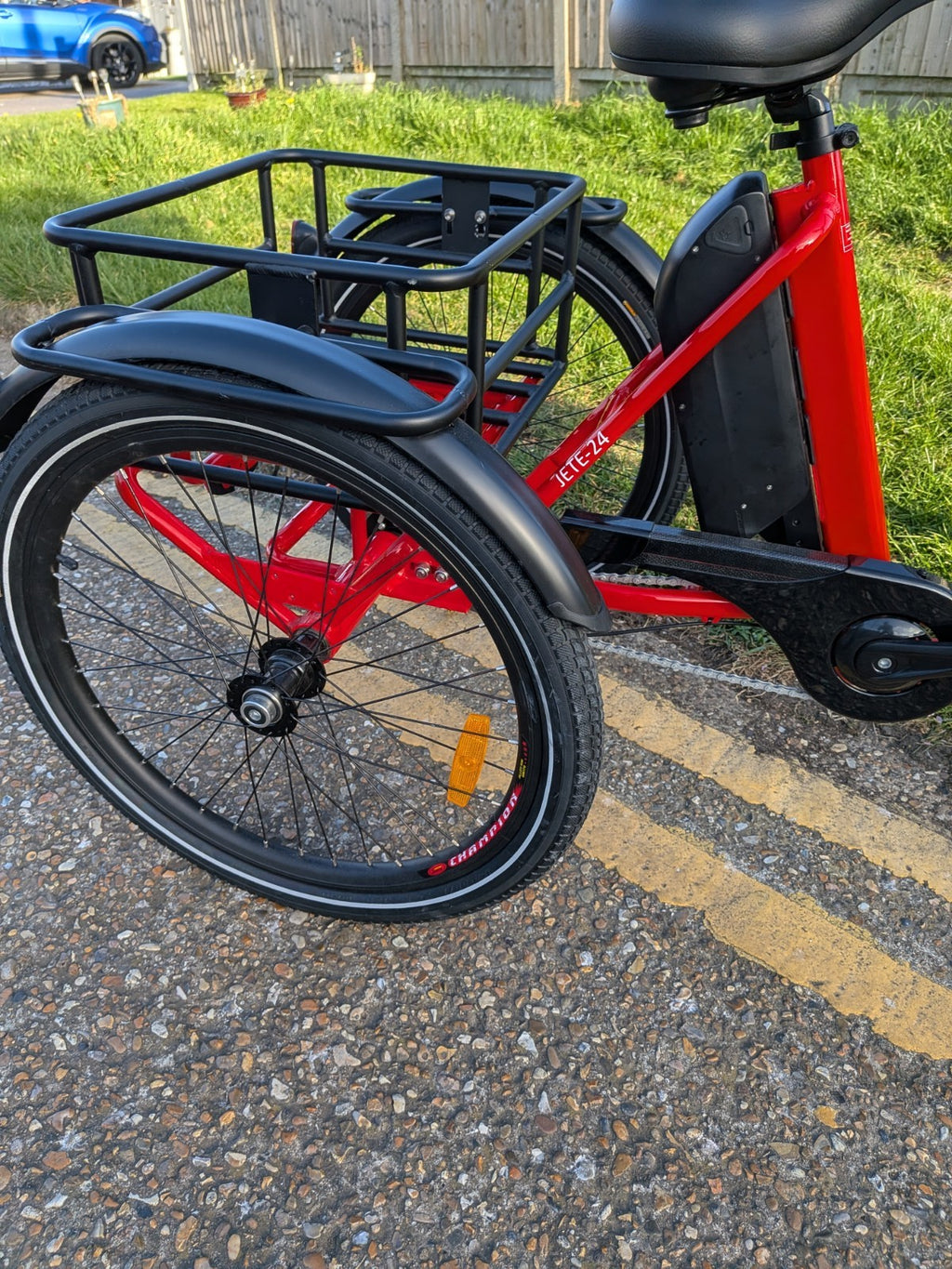 Jorvik Jet E 24 Folding Electric Tricycle, BRAND NEW!,24" WHEELS, DELIVERY POSS.