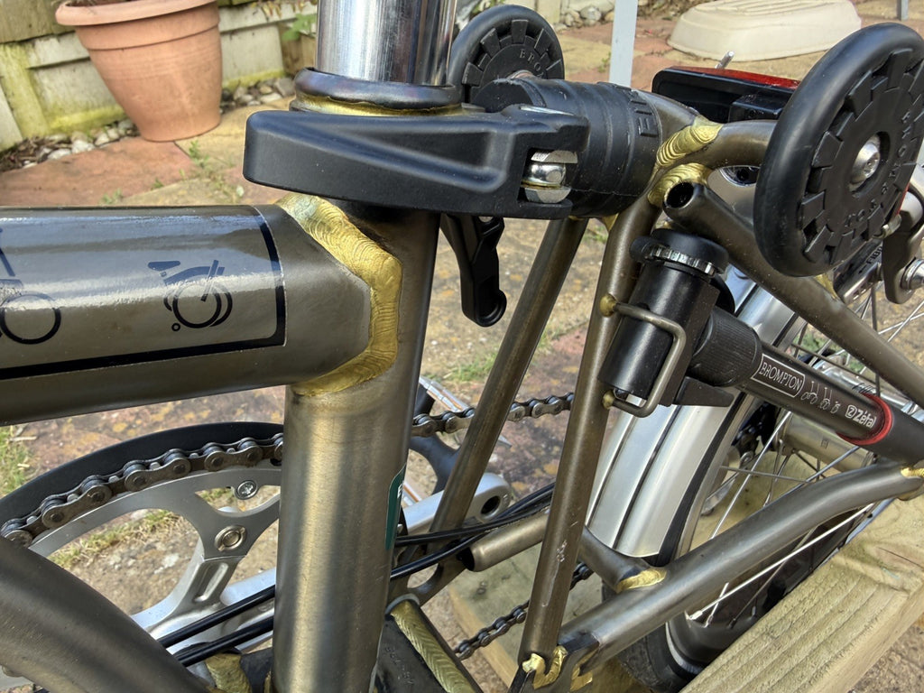 2015 Brompton S3L Folding Bike 3-Speed, Grey Including Carry Bag and Case.