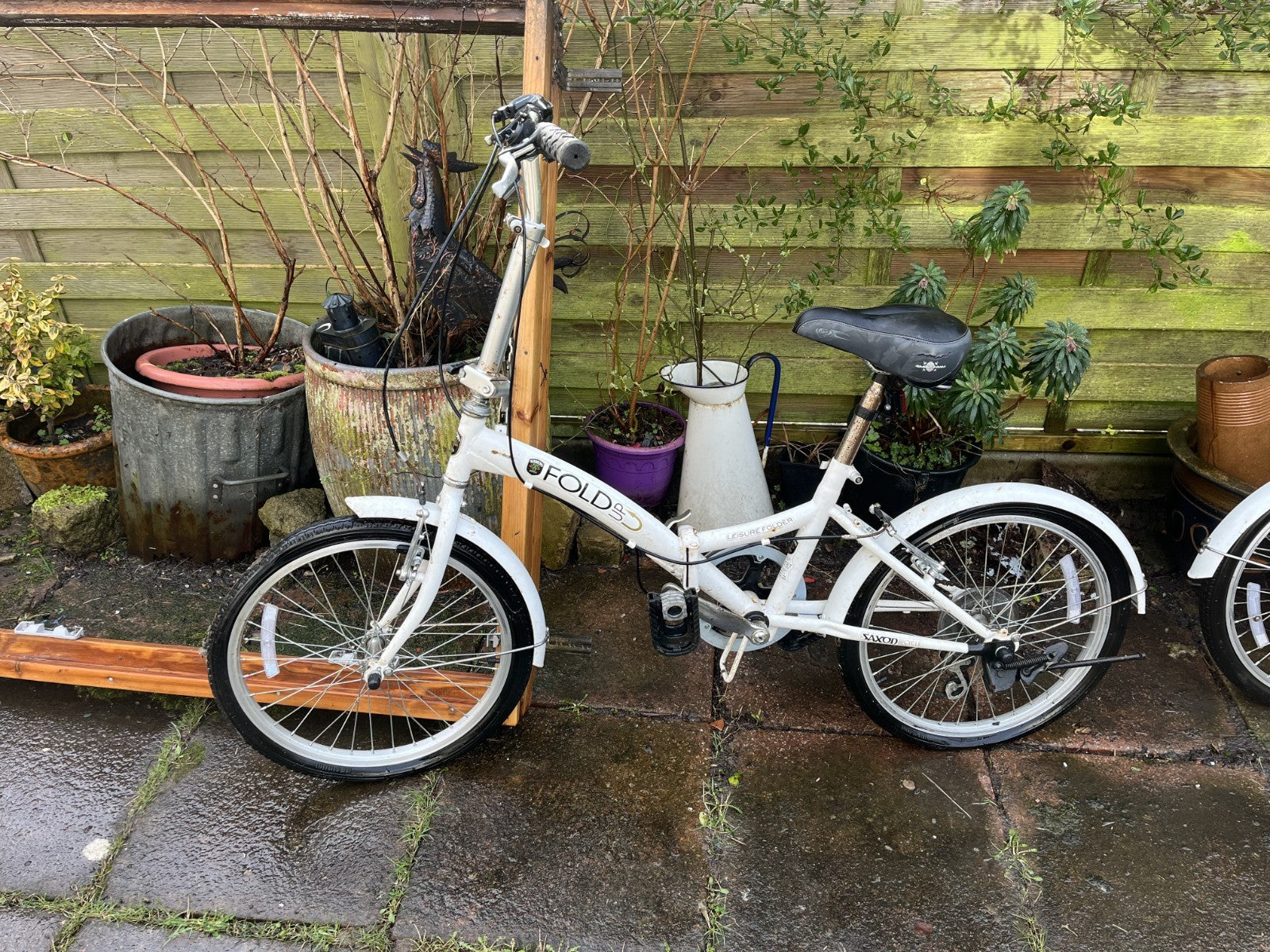 Saxon Leisure Foldable Bike Adults X2  ok condition,TLC and they're good to go.