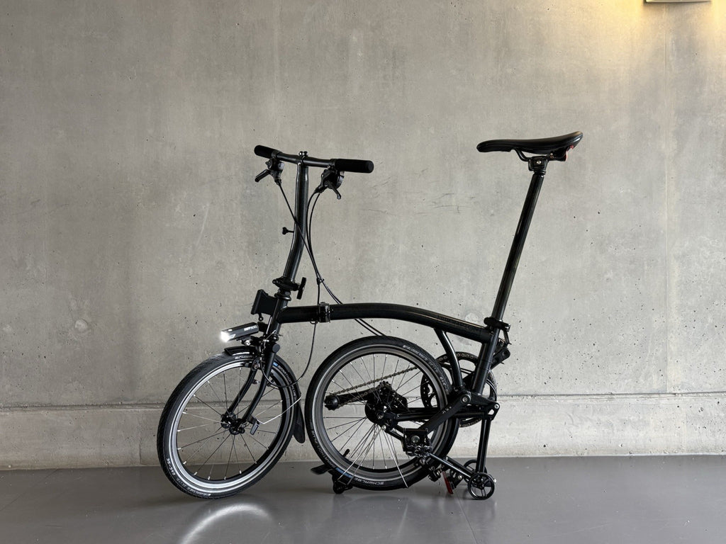 Brompton P Line 4-Speed Folding Bike Midnight Black, Lightweight