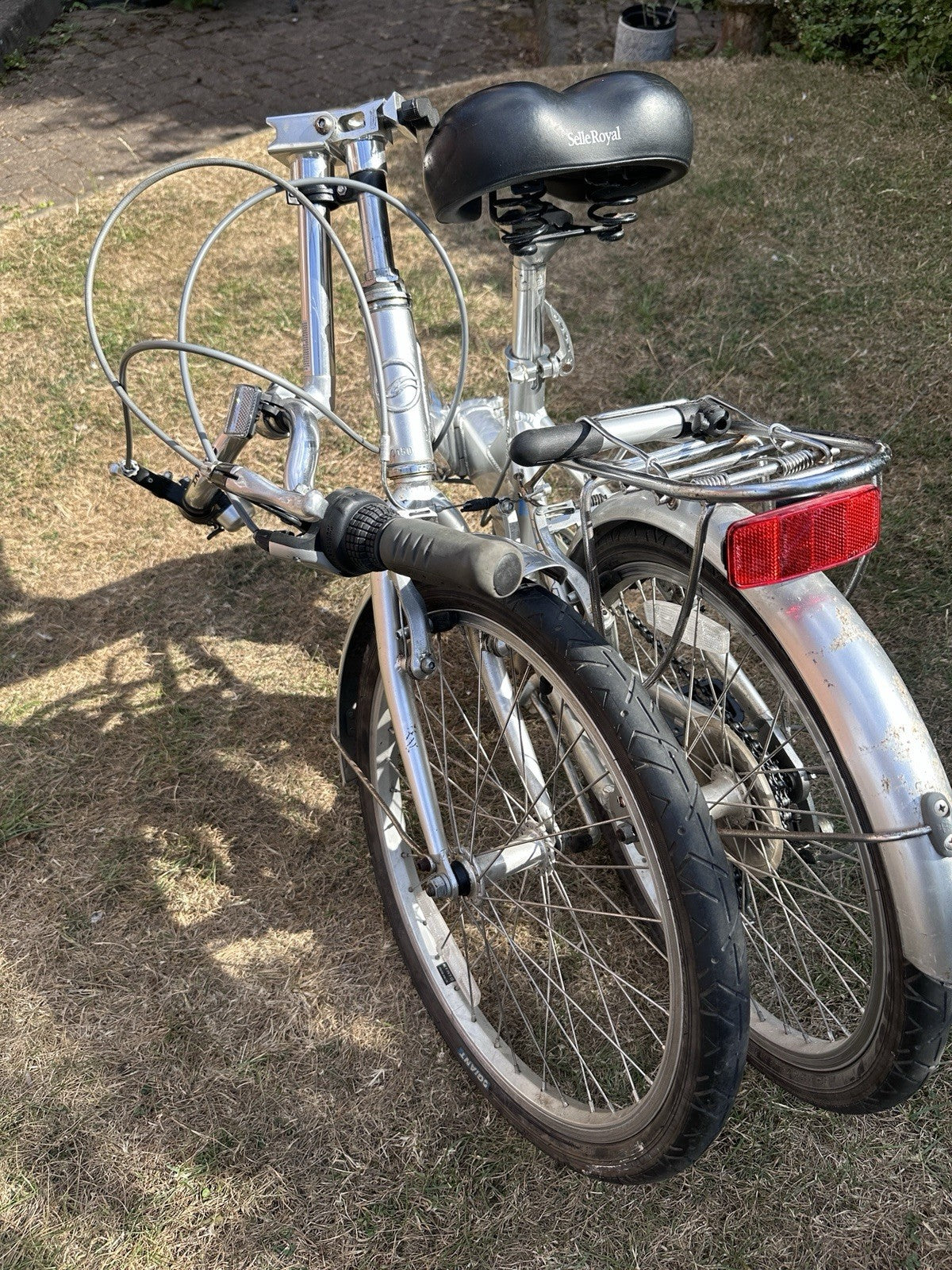 Giant Halfway Folding Bike 20'' Wheels in Silver