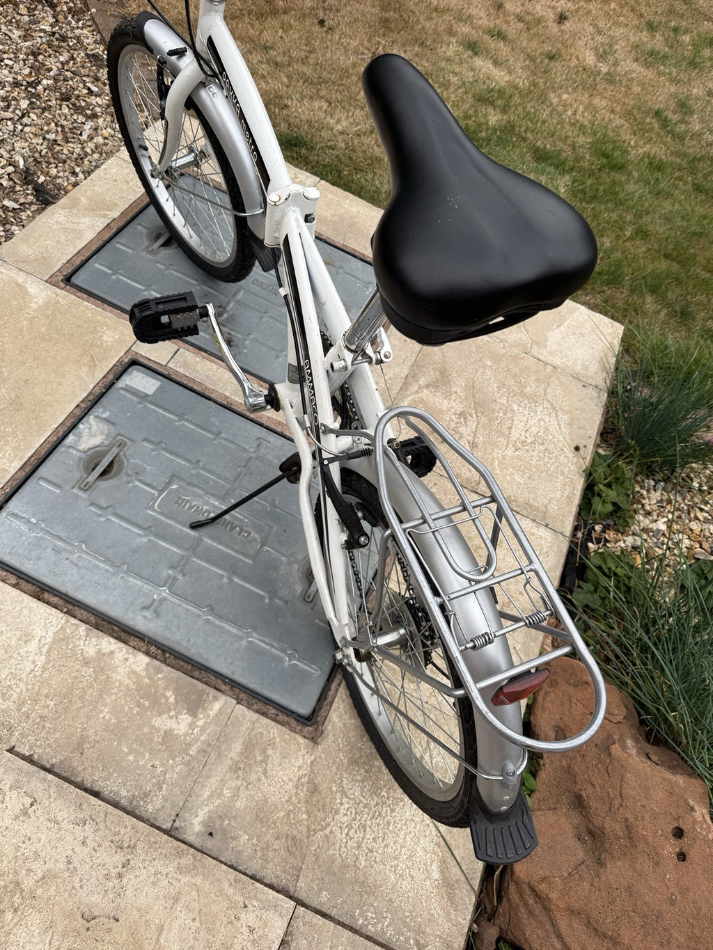 Ammaco Pakka Metro Folding Bike 20" Wheel, White