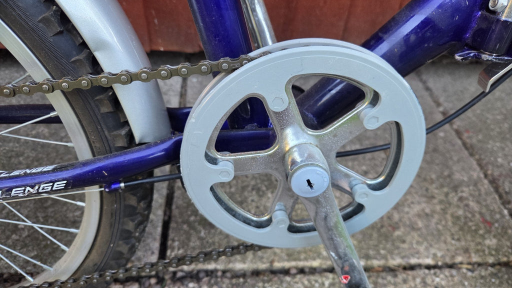 Challenge Folding Bike. 20" wheels. Hardly used. Campervan caravan. M6 jnc 15/16