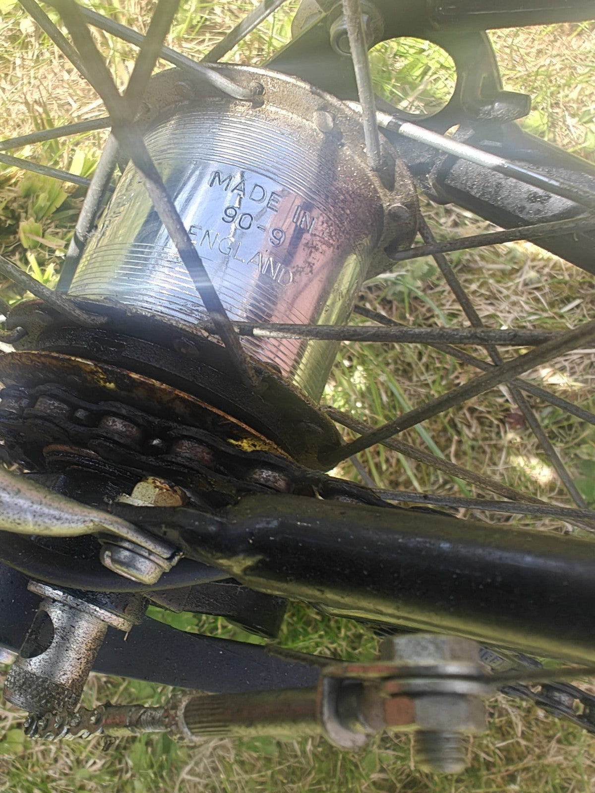 Vintage Brompton 5 Speed 1990 - Black - All original parts. Lightly used.