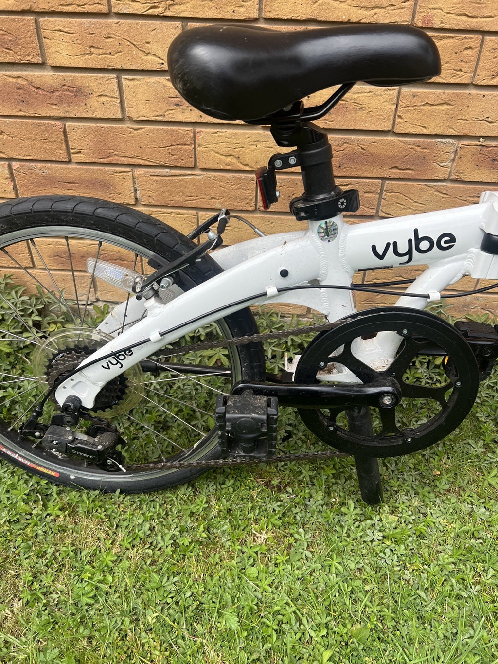 Dahon Vybe D7 Folding Bike (£599 New) white happy to ship