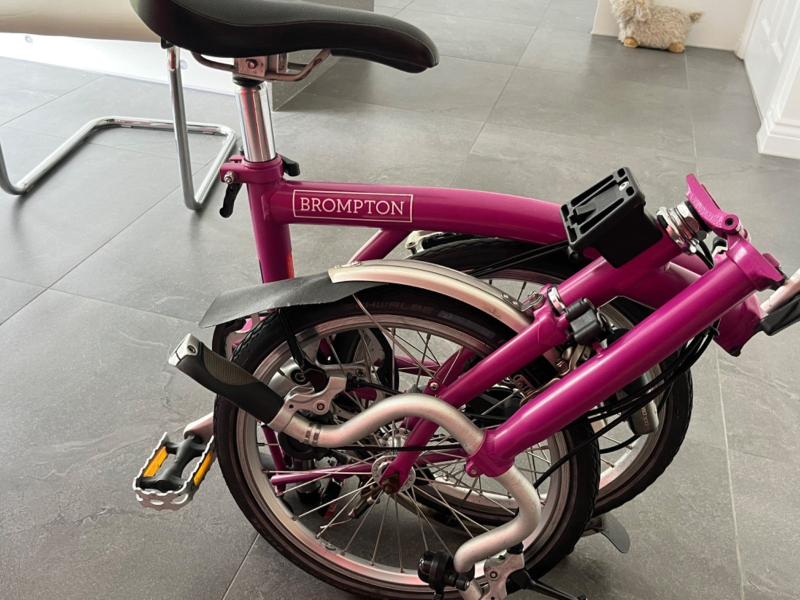 Brompton M3L folding bicycle n rare Berry Crush (2016) One Owner, Fully Register