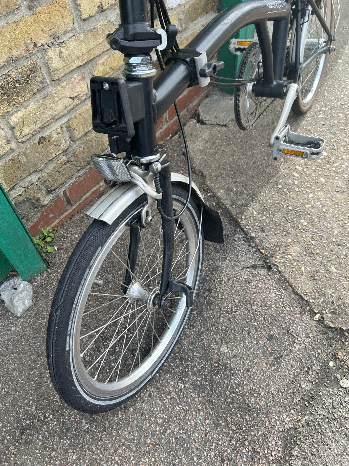 Brompton Folding Bike 6-Speed Black
