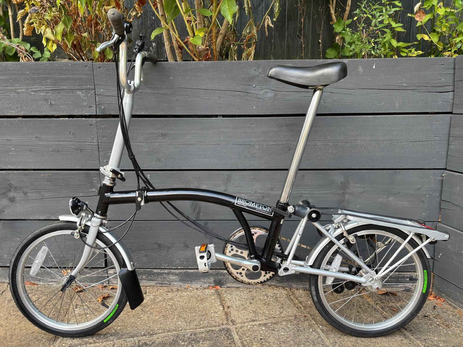 Brompton M6R C Line Explore 6 Speed Hardly Used in Excellent Condition