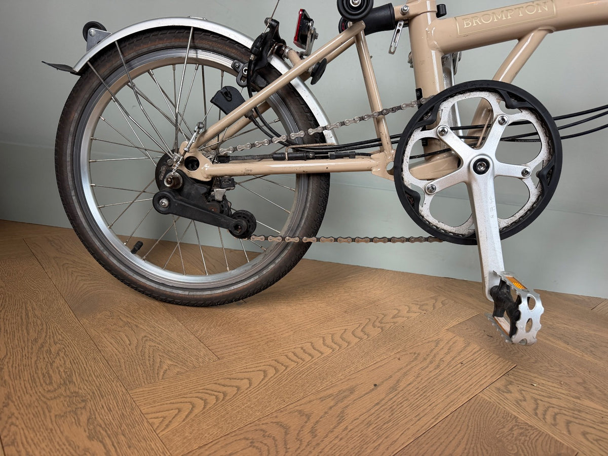 Brompton x Barbour C Line Explore 6 Speed Amble Sands Folding Bike Toolkit