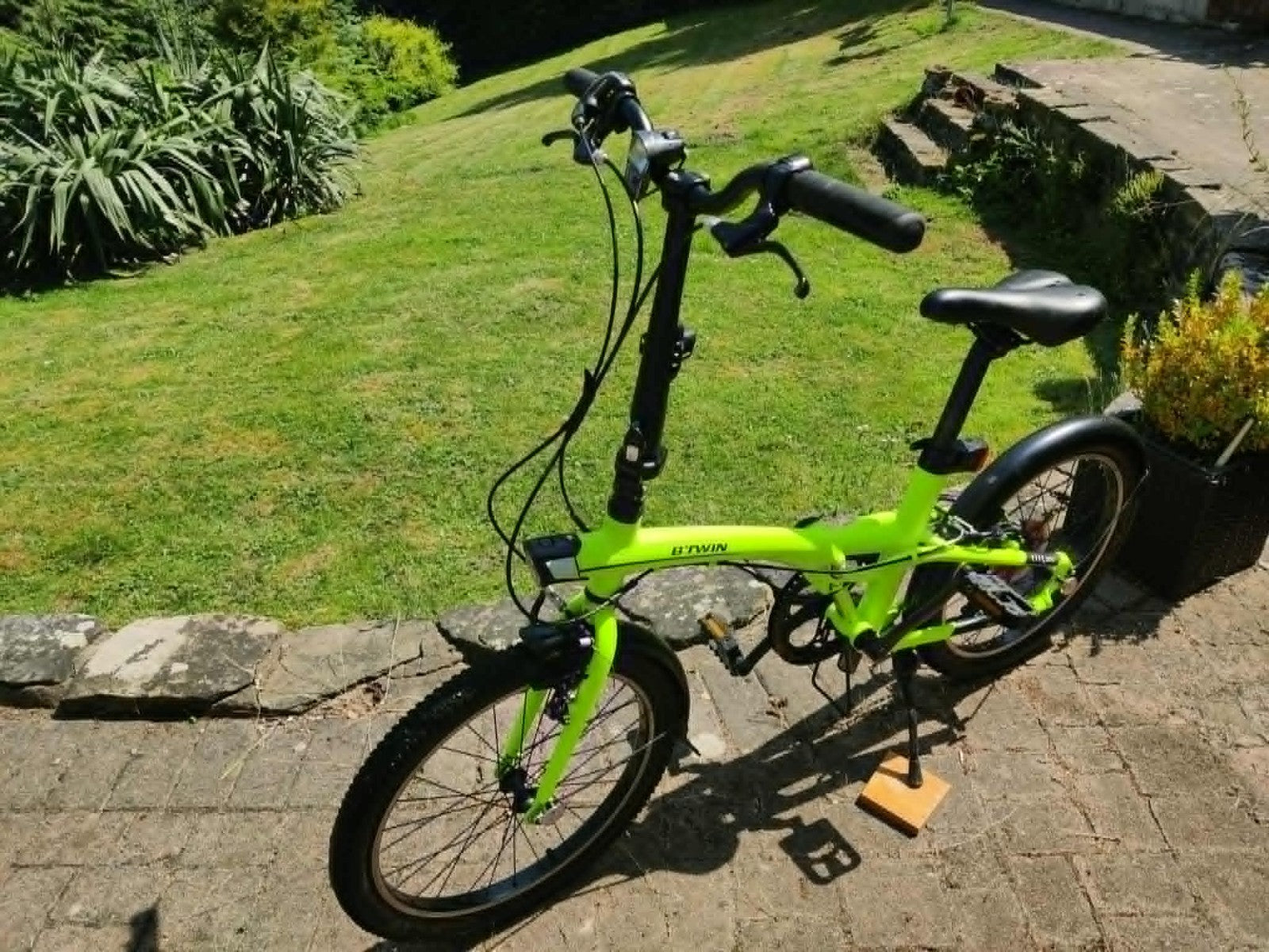 Folding bikes. Btwin tilt 500, good condition