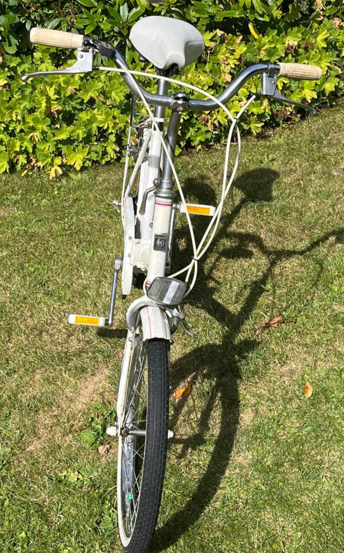 UNIVERSAL : 20" Wheel UniSport Sturmey Archer 3 Speed 1980s Vintage Folding Bike
