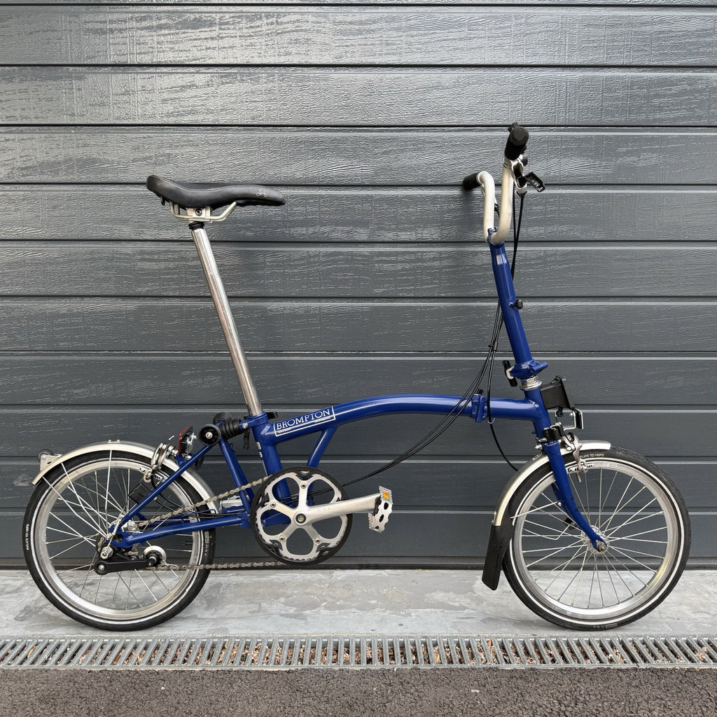 Brompton M3L 3 speed Blue Cobalt Very Good Condition FREE DELIVERY