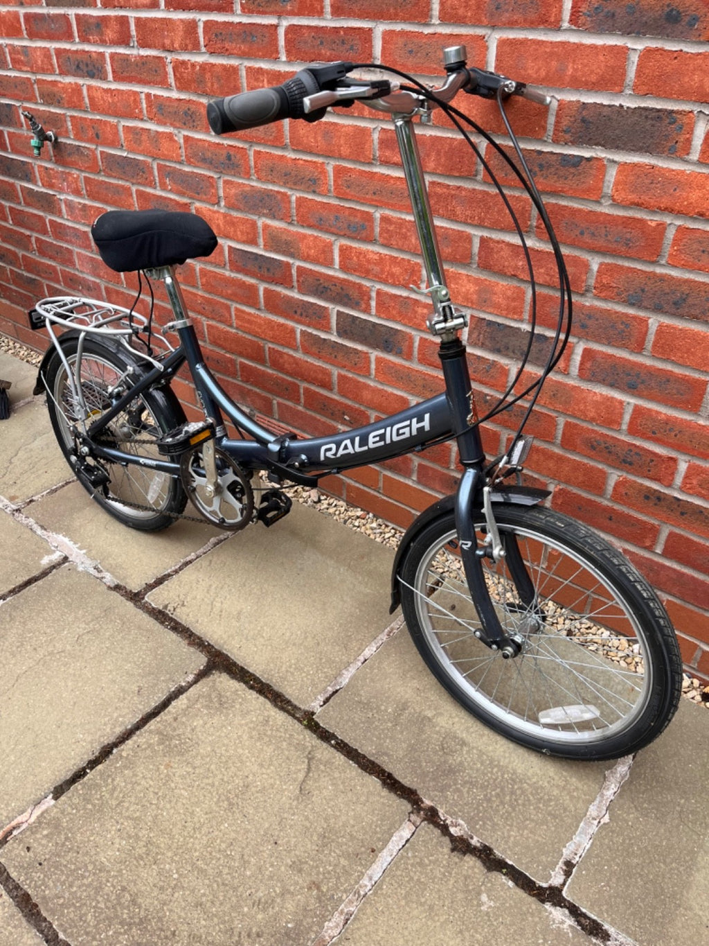 raleigh evo75 folding bike
