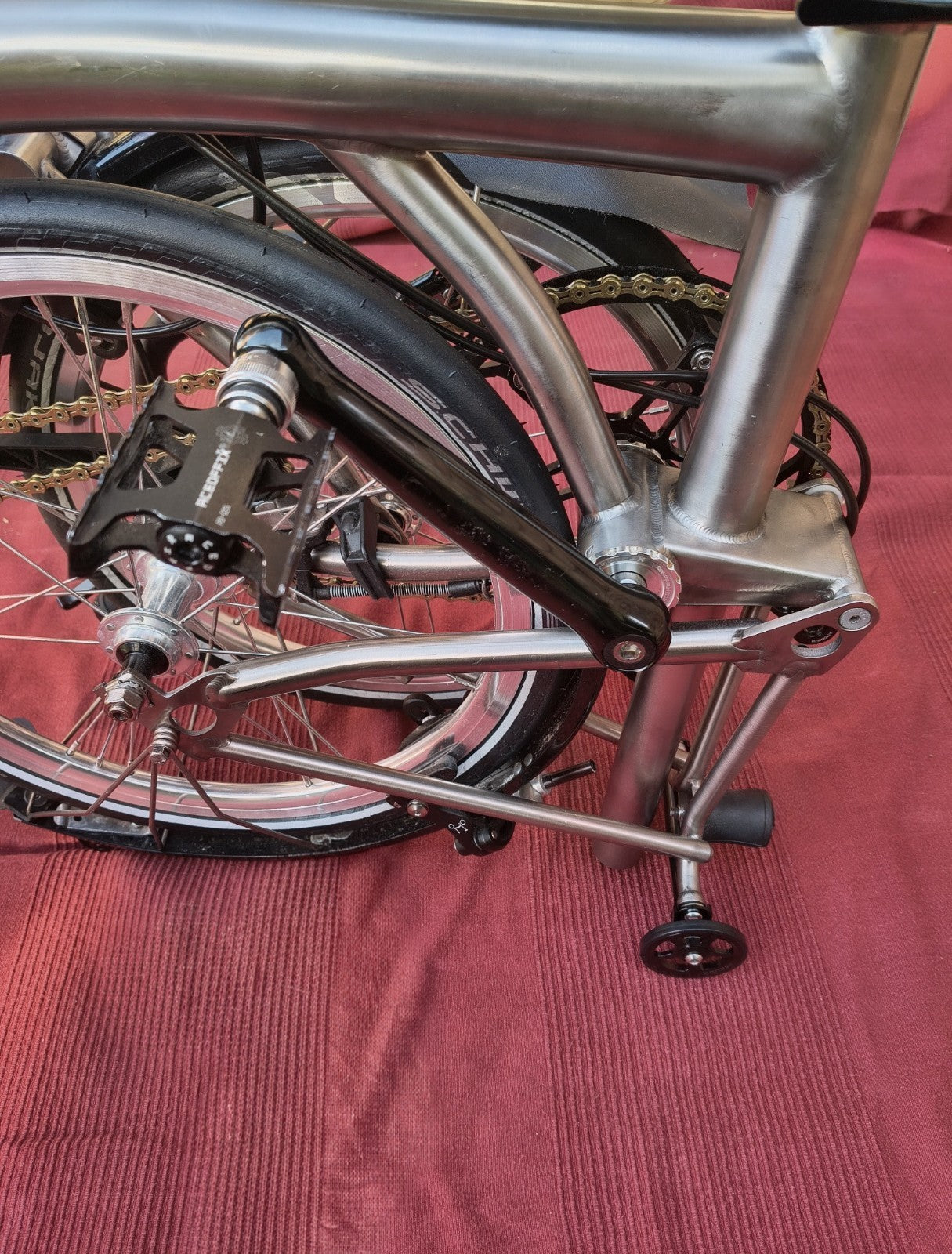 Titanium 'Brompton Style' Trifold Bike, 7.7kg, 3 Speed, Excellent Condition.