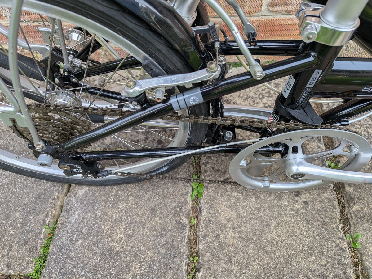 Dahon Speed D7 folding bike