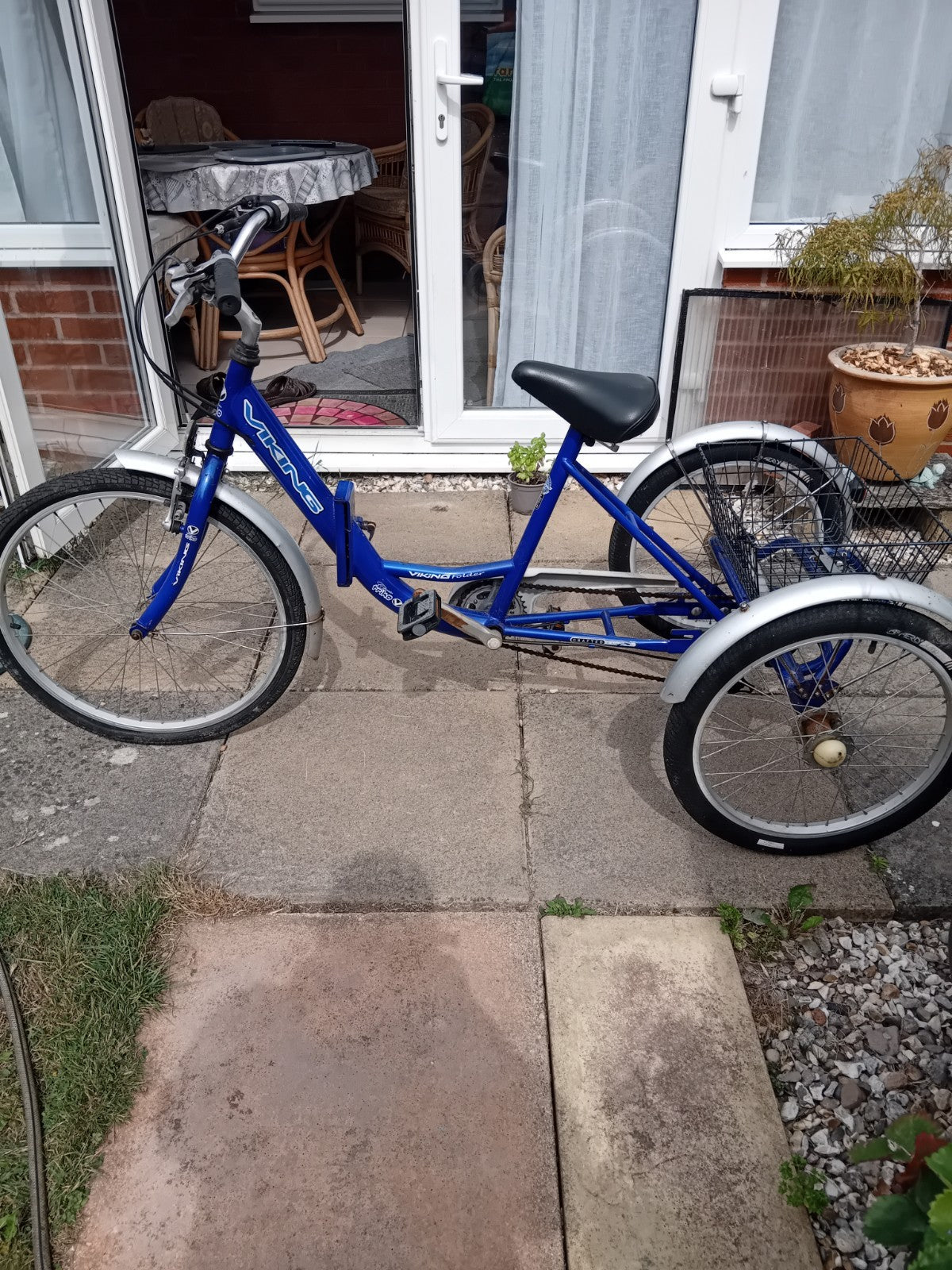 Viking Adult Folding Tricycle  6 Speed Shimano Gears Large Dog Child Cat Basket