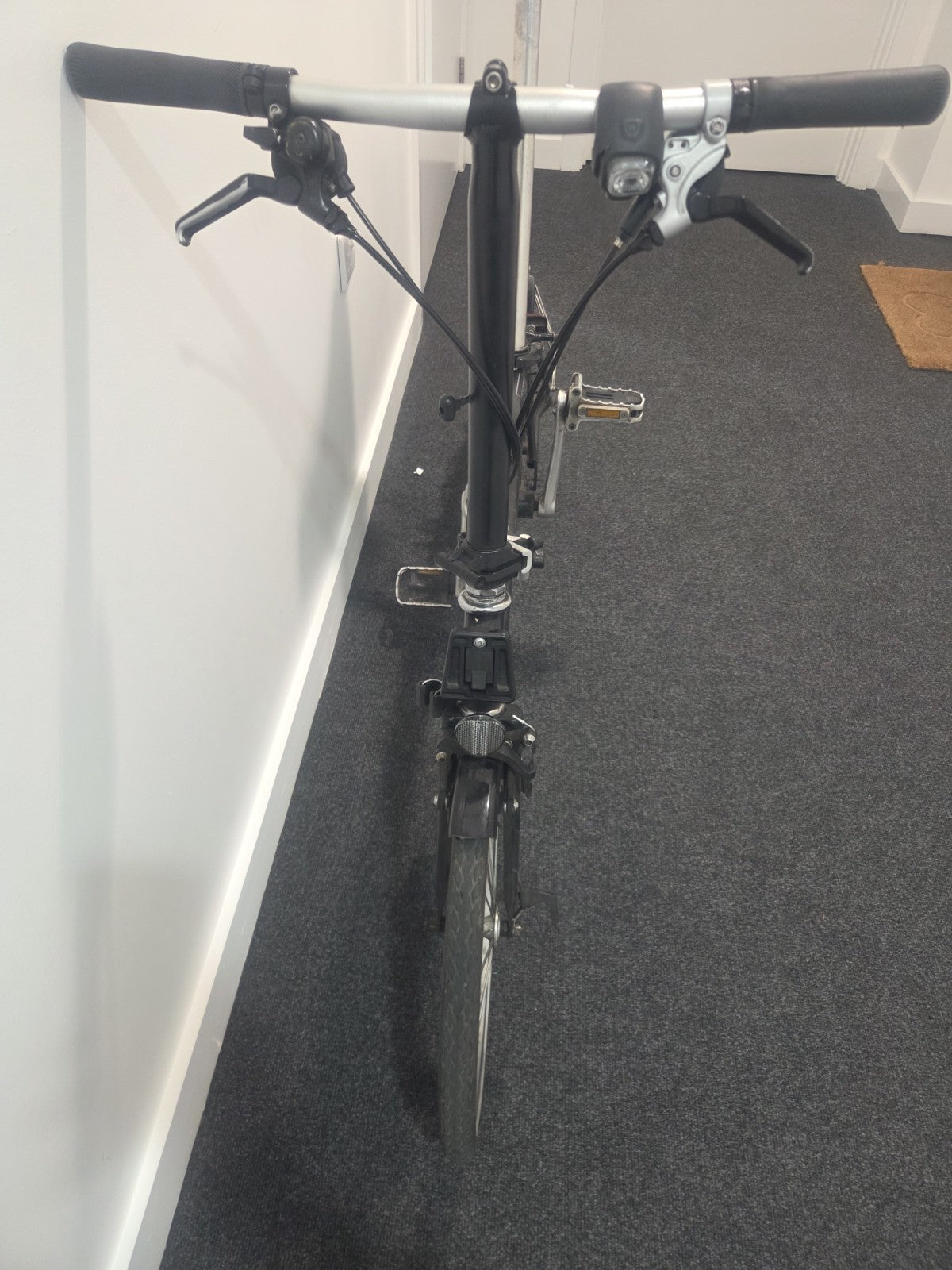 Brompton 2020 Folding Bike 16 in Black with Mudguards, Flat Bar, Caliper Brakes