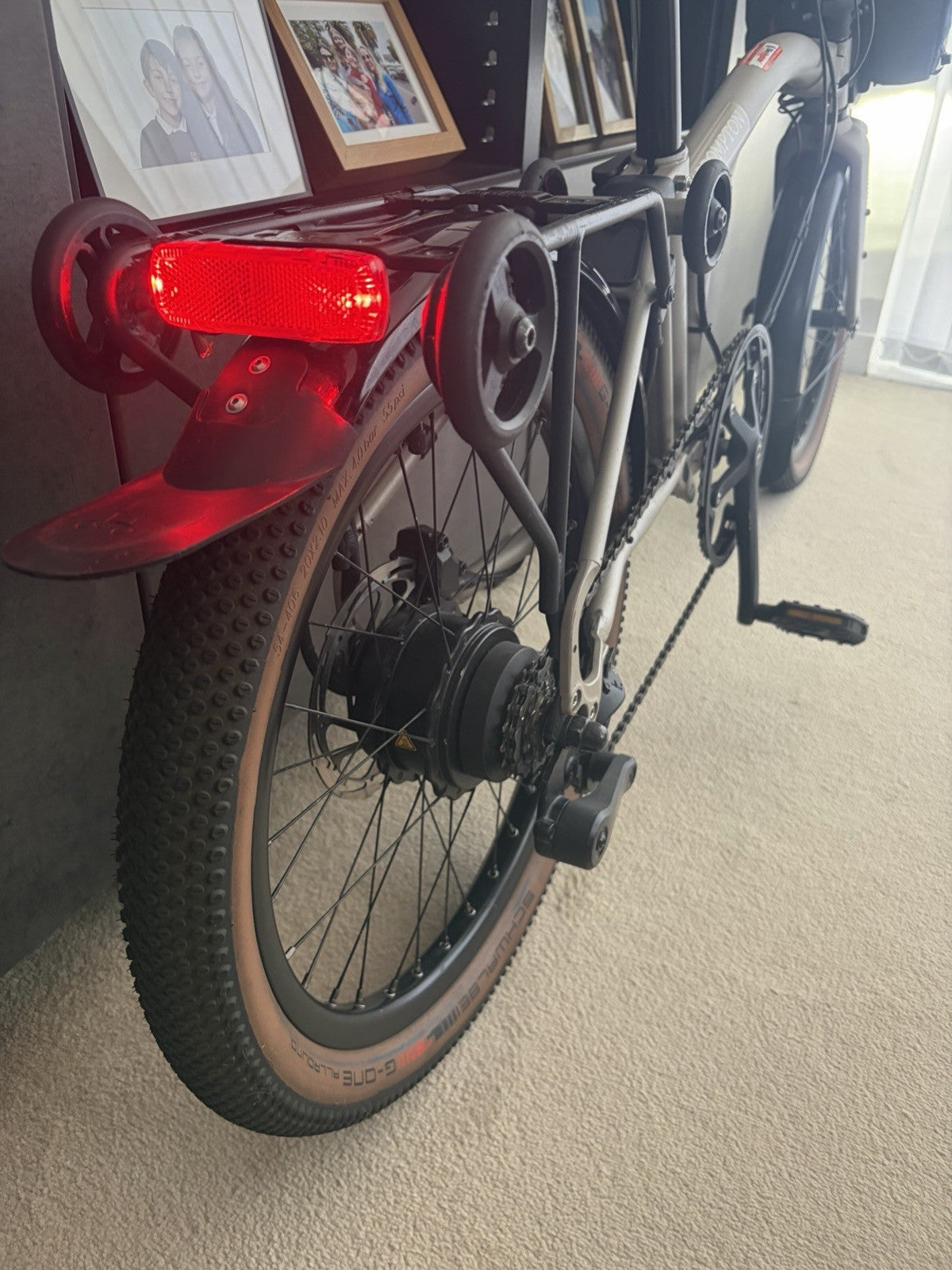 Brompton G Line 4 Speed Traildust White Folding Bike Excellent Condition