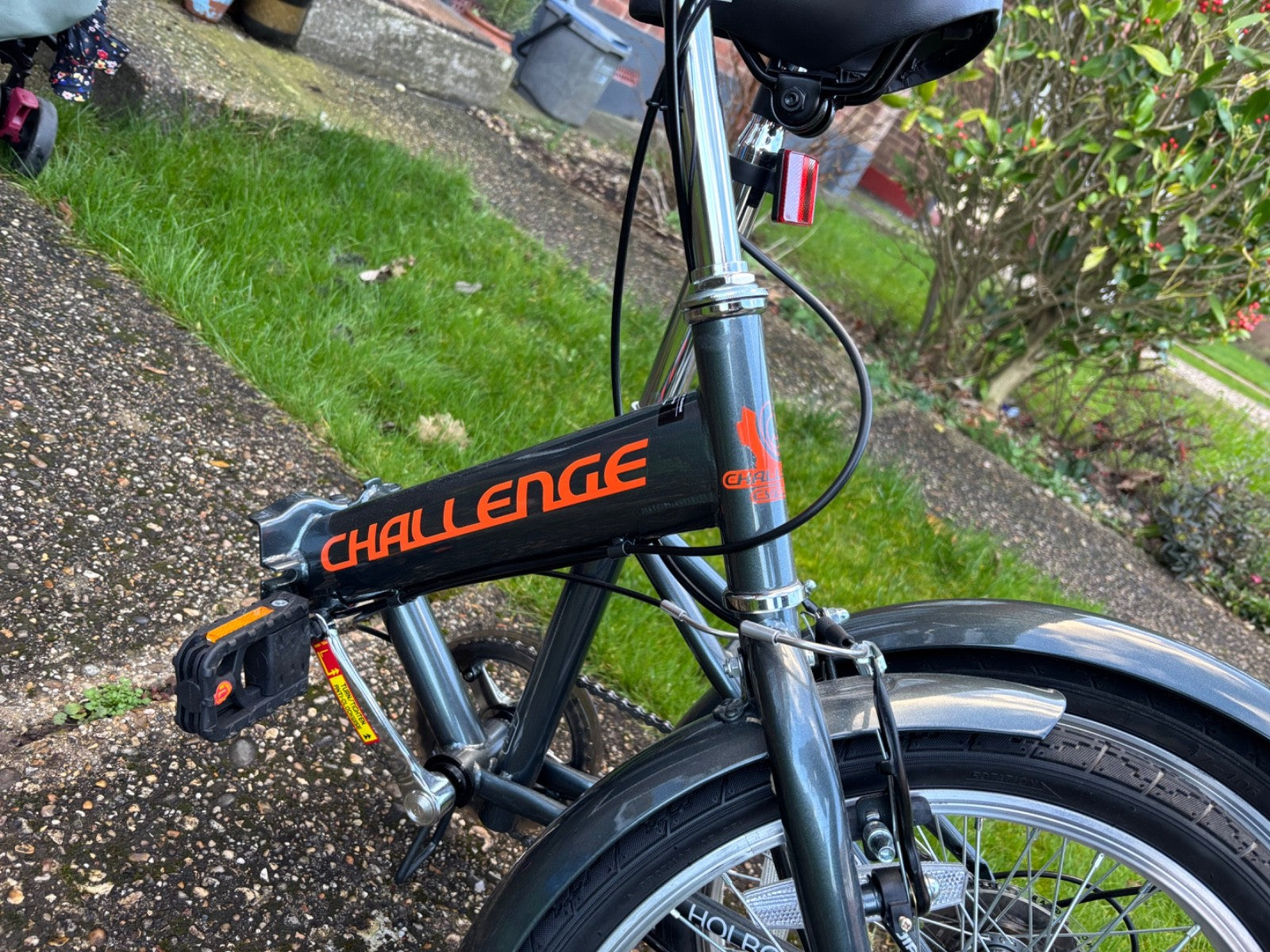 Foldable Unisex Grey Bike - 20 inch Wheel Size