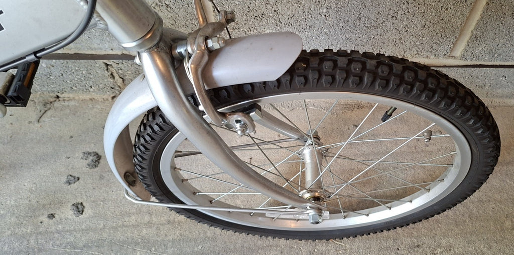 GIANT HALFWAY FOLDING BIKE – 6 Speed, 20" Wheels - Lightweight Aluminium Frame