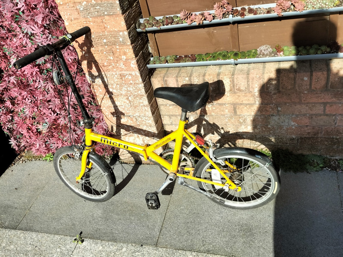 Vintage 1985 Micro lite fold up bike - rusty - please read description + photos