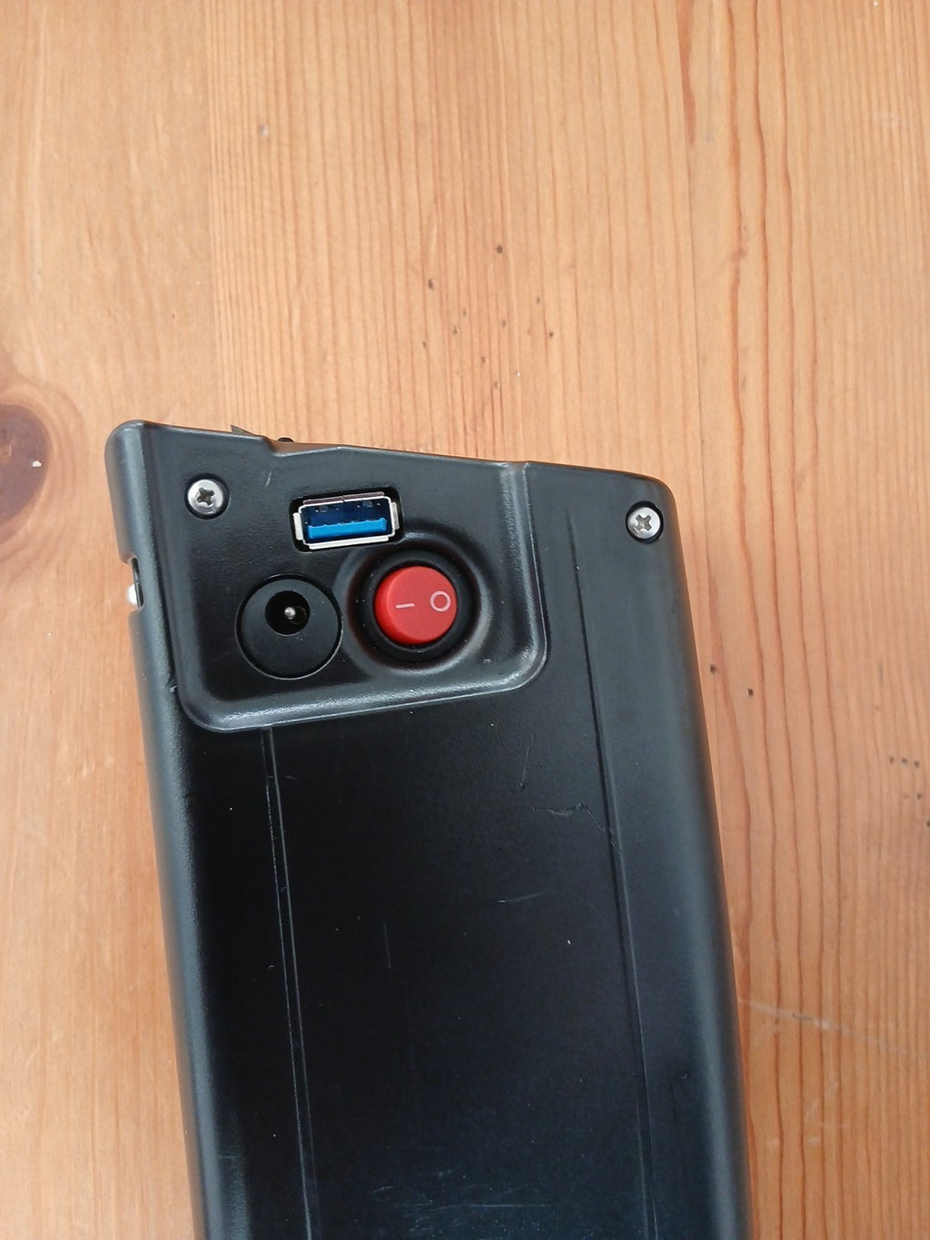 Carrera Crosscity 2Pin — FAULTY!