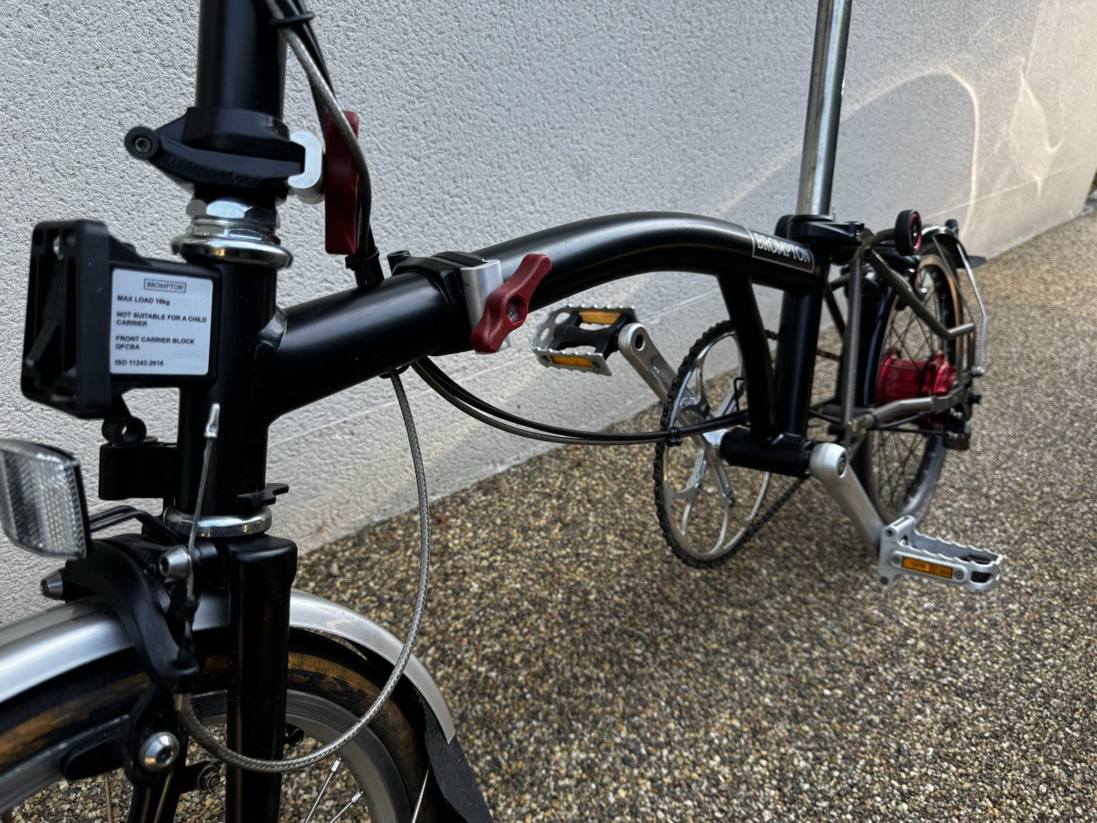 Brompton custom 14 Speed Rohloff Gearing