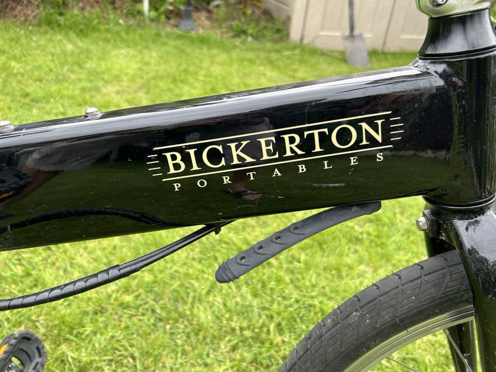 Bickerton Argent 1808 Folding Bike 20in Black w/ Rear Rack, Mudguards, Stand