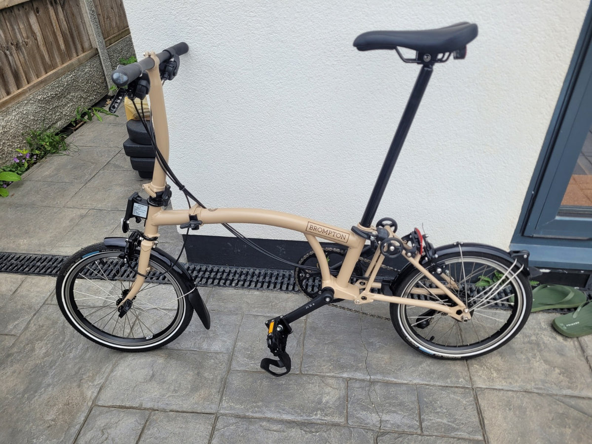 Brompton C LINE 12 SPEED  LATE BEIGE 2026 MODEL *BARELY USED*