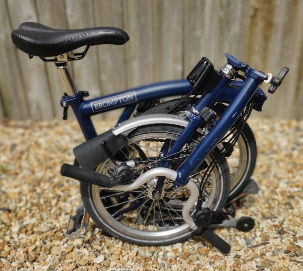 Brompton M6R 2017 Folding Bike - Navy 6 Speed w Rear Rack - Good Working Order