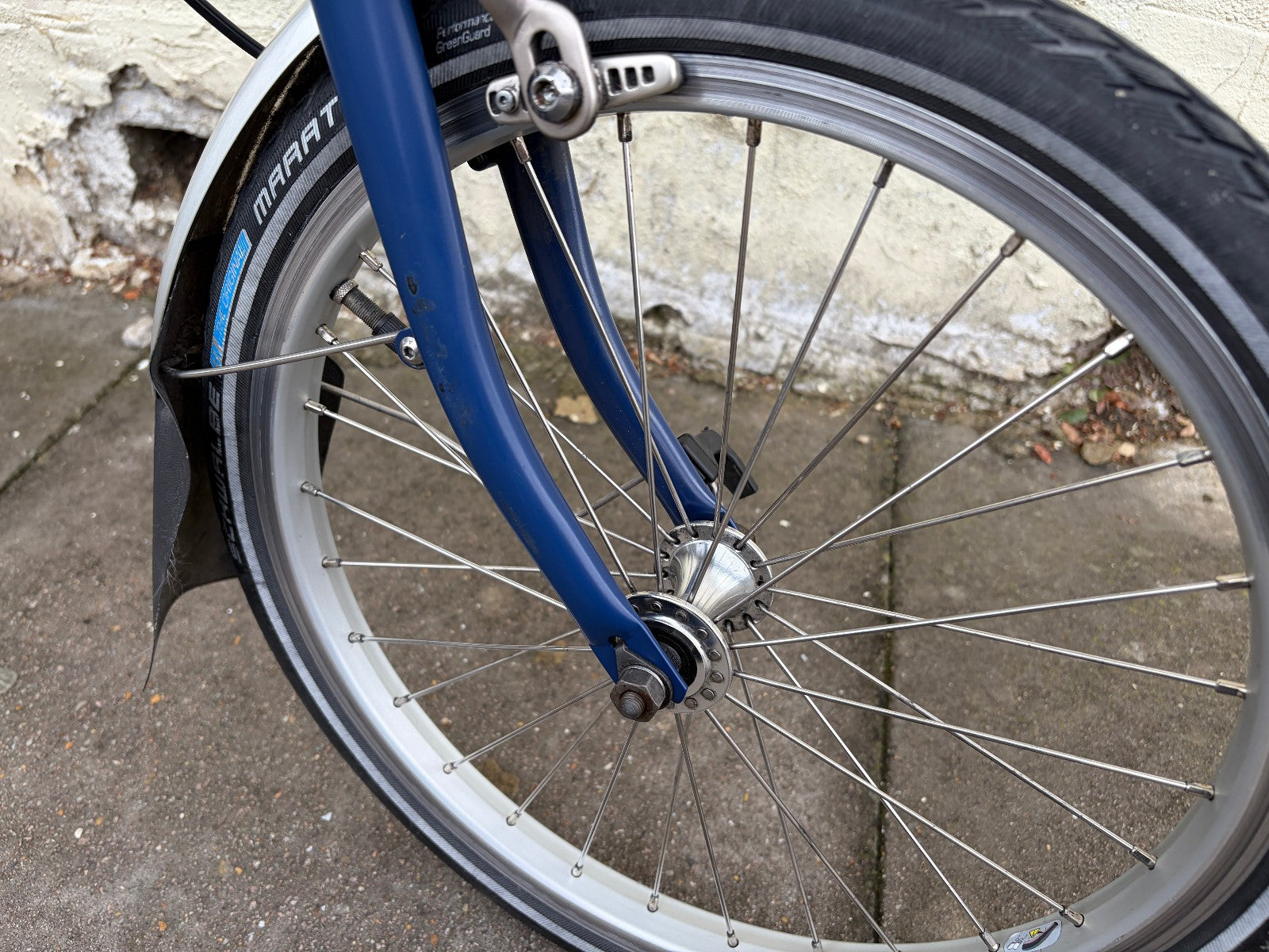 Brompton M3L folding bike 3 speed in two-tone blue