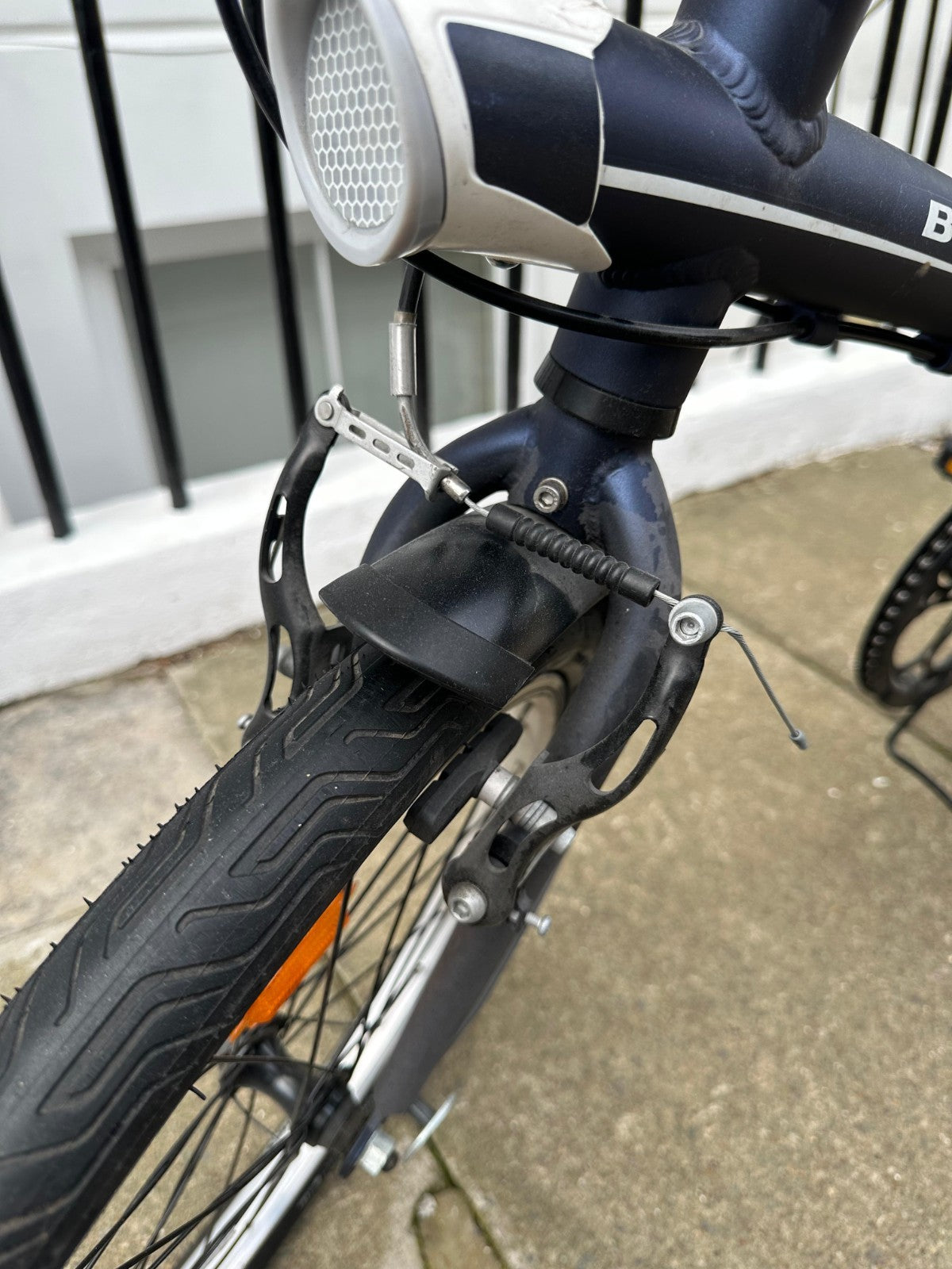 Btwin Tilt 500 Folding Bike – 2020 Model 7-Speed Dark Blue Excellent Condition