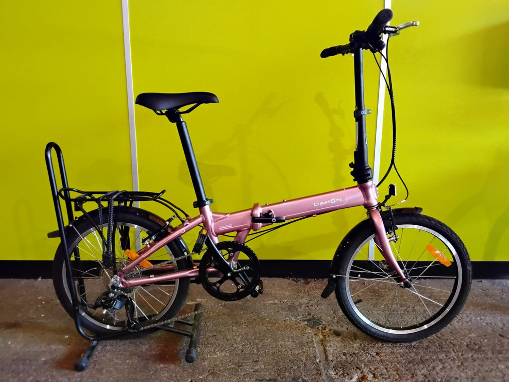 Dahon Mariner D8 Folding Bike Pink - 8-speed Sunrace