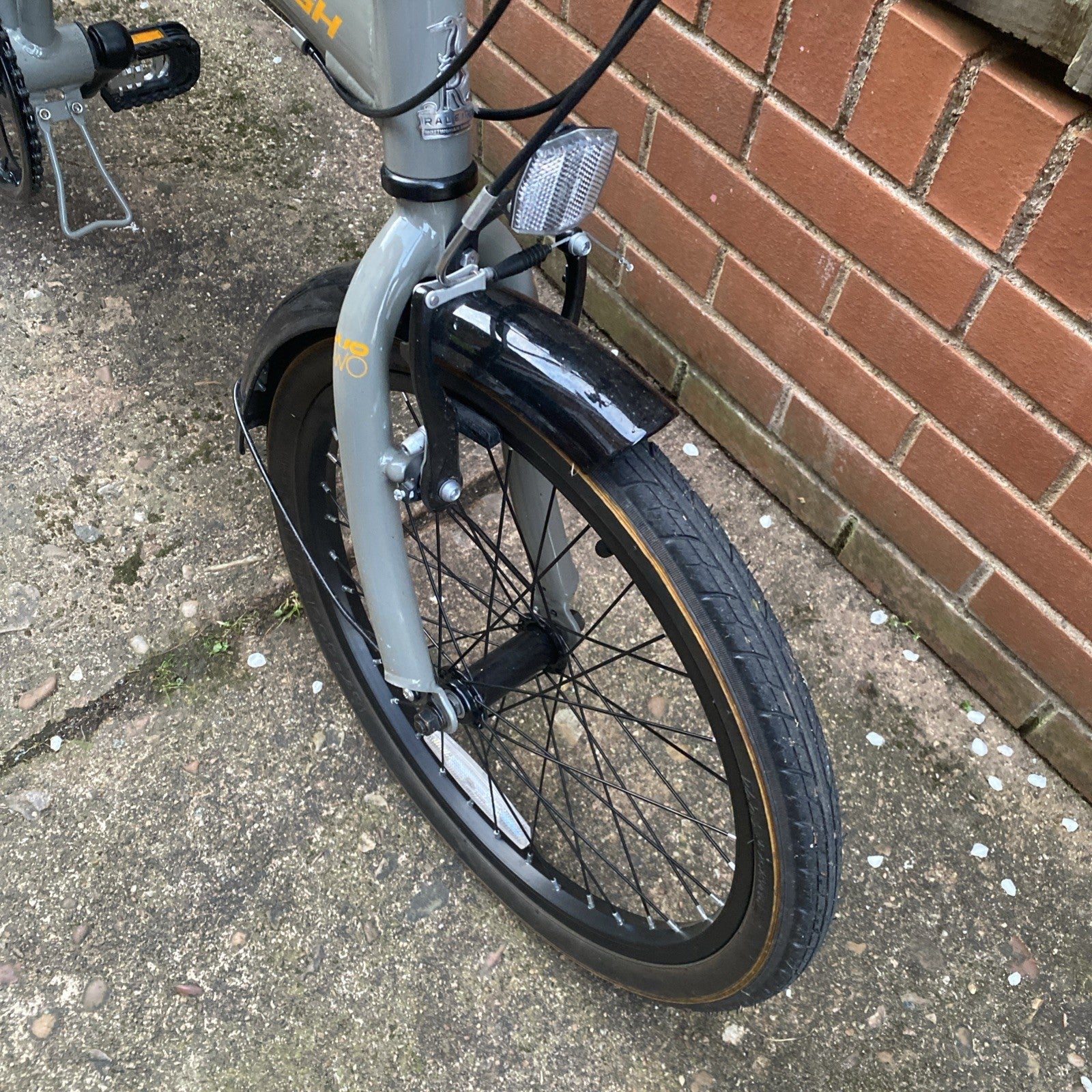 Raleigh Evo 2 Folding Bike 7-Speed Shimano Gears Grey Good Condition, in Exeter