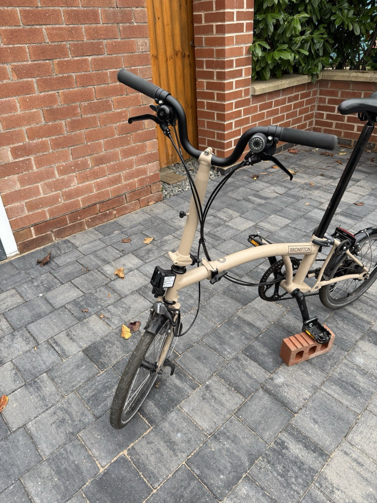 Brompton Folding Bike 16in Beige Grip Shifter BMX Bars Caliper Side Pull