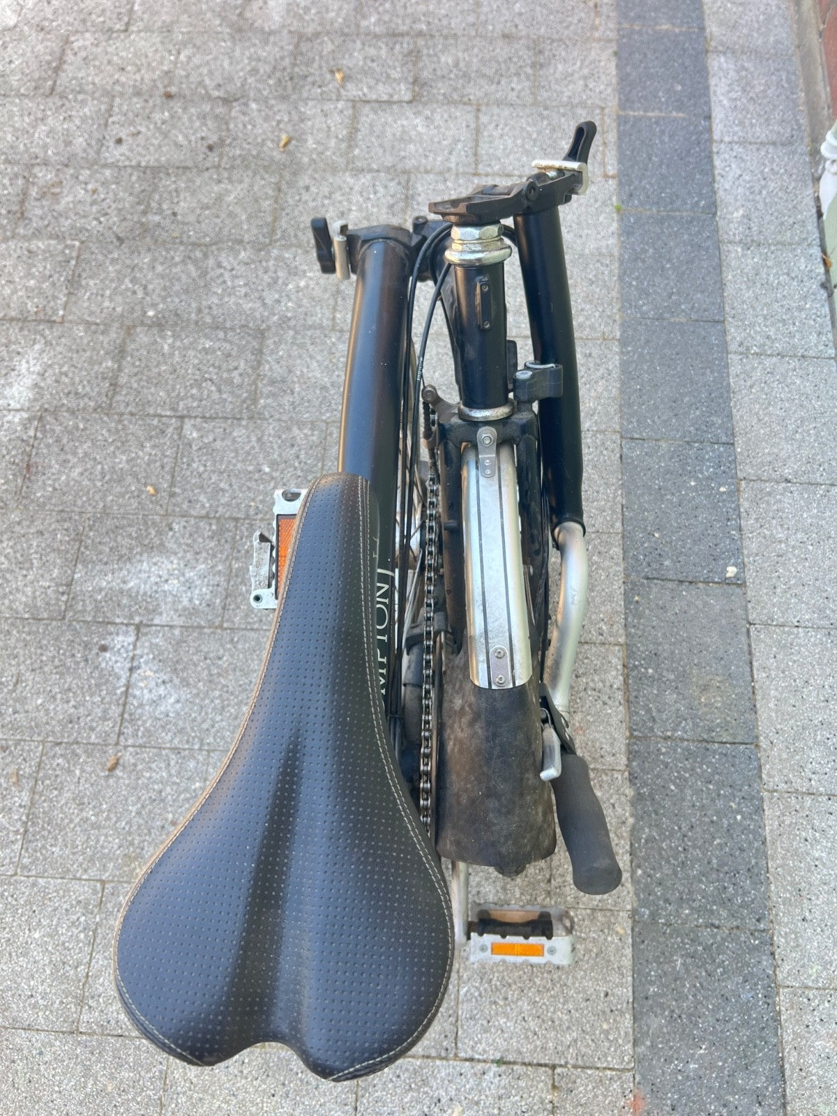 Brompton M3L Folding Bicycle – Black – 3 Speed – Excellent Condition